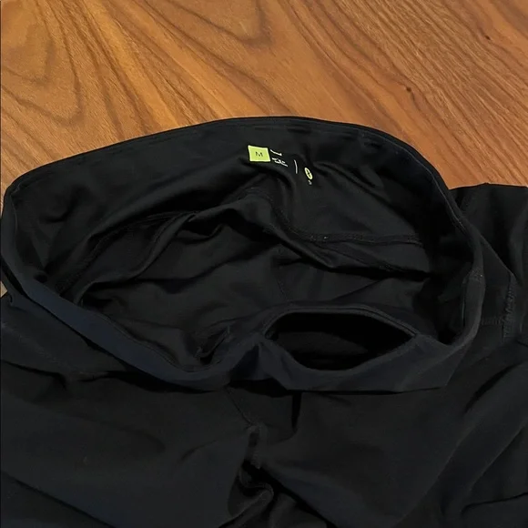 XERSION fitted Women's Black Athletic Leggings Sz M - Picture 11 of 13